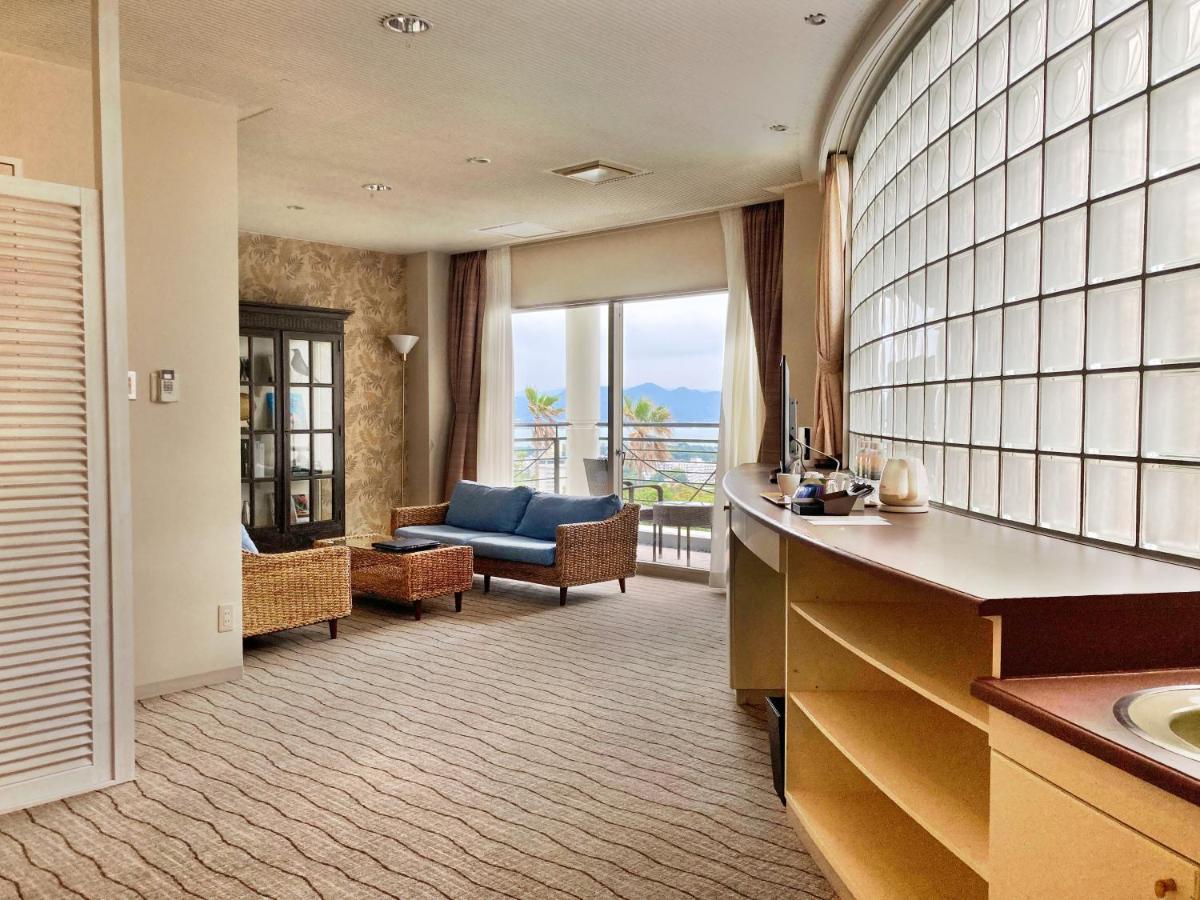 Infinito Hotel&Spa Širahama Pokoj fotografie